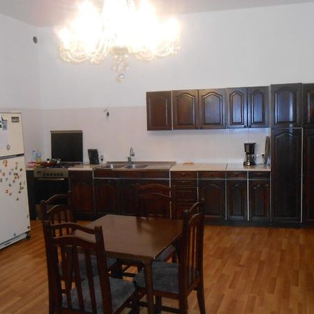 Room 404 Guest House Тбілісі Екстер'єр фото