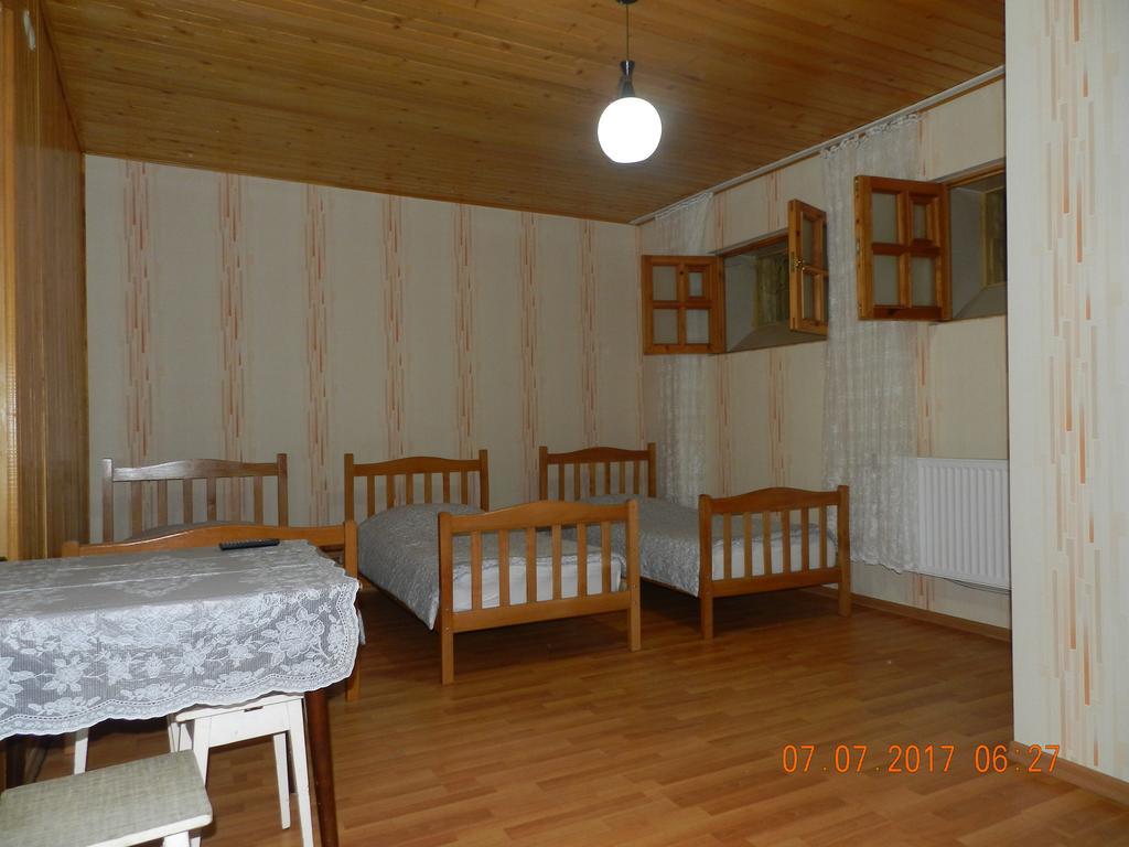 Room 404 Guest House Тбілісі Екстер'єр фото